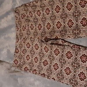 No Boundaries flared leggings